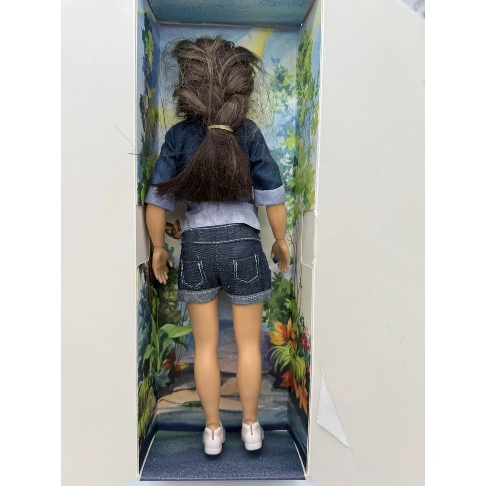 Lammily Traveler Doll 11